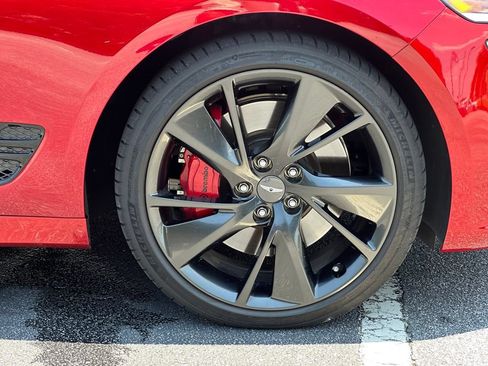 Used 2023 Genesis G70 3.3T w/ Sport Prestige Package RWD image 13