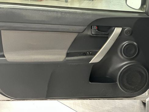 Used 2013 Scion tC FWD image 12
