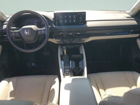 Used 2023 Honda Accord EX-L image 11