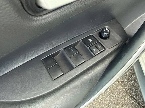 Used 2023 Toyota Corolla LE w/ Carpet Mat Package (TMS) FWD image 19