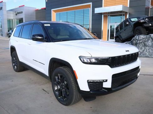 New 2025 Jeep Grand Cherokee L Limited image 1