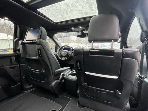 Used 2019 Chrysler Pacifica Touring-L Plus w/ Advanced Safetytec Group image 18