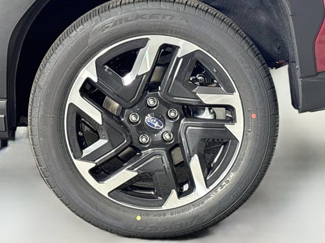 New 2026 Subaru Forester Premium AWD/4WD image 31