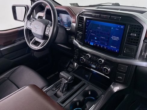 Used 2021 Ford F150 Lariat w/ Equipment Group 502A High AWD/4WD image 17