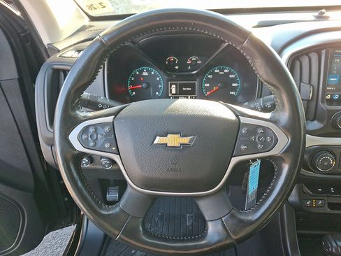Used 2021 Chevrolet Colorado LT w/ Safety Package image 19