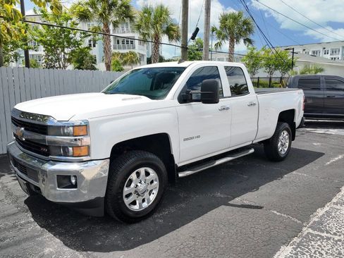 Used 2015 Chevrolet Silverado 2500 LT image 6