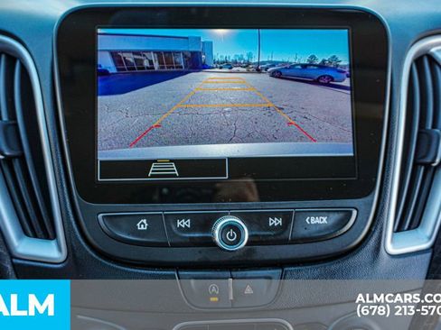 Used 2024 Chevrolet Malibu LT image 35