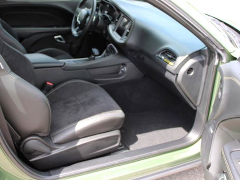Used 2023 Dodge Challenger R/T Scat Pack RWD image 8