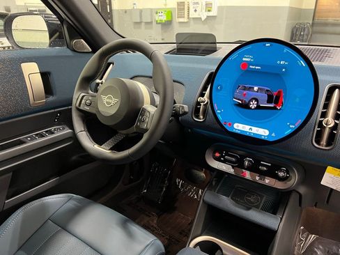 Certified 2025 MINI Cooper Countryman S image 30