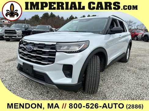 New 2026 Ford Explorer Active image 6