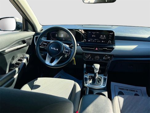 Used 2024 Kia Seltos LX image 20