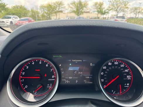 Used 2018 Toyota Camry XSE FWD image 23