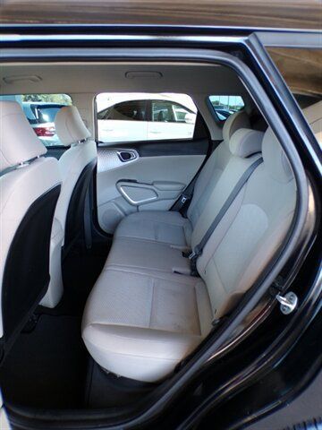 Used 2020 Kia Soul LX FWD image 20
