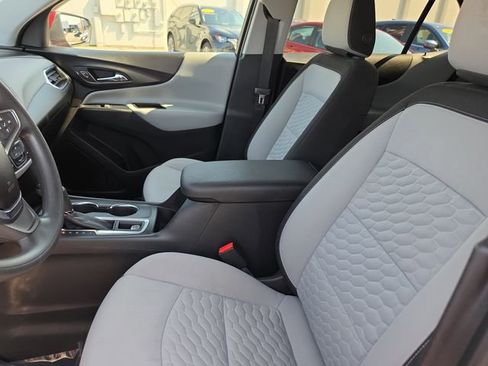Used 2019 Chevrolet Equinox LT FWD image 15