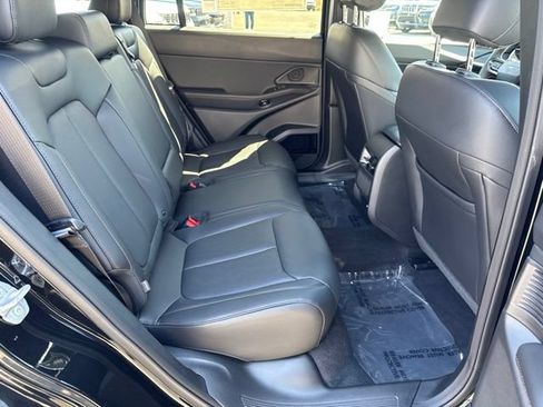 New 2026 Jeep Cherokee Limited AWD/4WD image 22