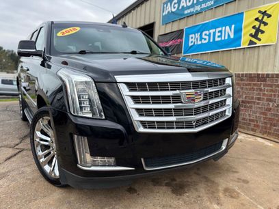 Used 2018 Cadillac Escalade ESV Luxury w/ LPO, Radiant Package
