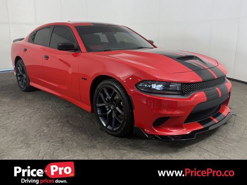 Used 2023 Dodge Charger R/T w/ Blacktop Package RWD image 1