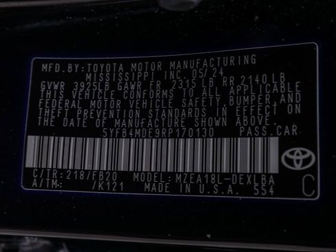 Used 2024 Toyota Corolla LE image 32