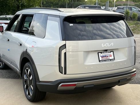 New 2027 Kia Telluride S FWD image 16