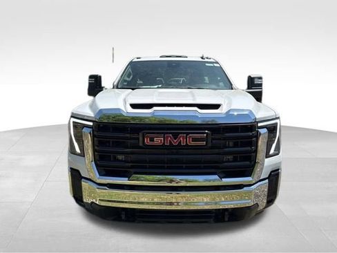 New 2026 GMC Sierra 3500 Pro w/ Convenience Package AWD/4WD image 2