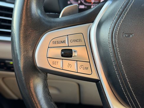 Used 2020 BMW X7 xDrive40i w/ Premium Package image 17