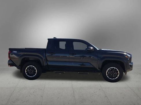 Used 2024 Toyota Tacoma TRD Off-Road image 7
