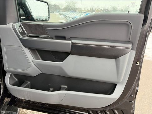 Used 2025 Ford F150 XLT w/ Equipment Group 301A Standard image 16