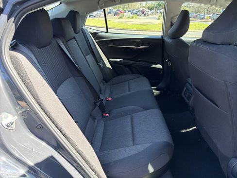 Used 2025 Toyota Camry LE image 15