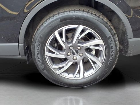 Used 2024 Lincoln Corsair FWD image 7