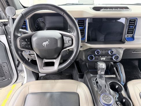 Used 2024 Ford Bronco Wildtrak AWD/4WD image 37