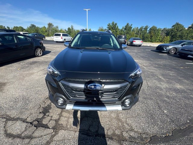 Certified 2025 Subaru Outback Touring AWD/4WD image 2