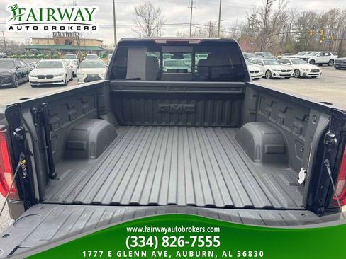 Used 2023 GMC Sierra 1500 SLT w/ SLT Premium Package image 26