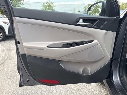 Used 2017 Hyundai Tucson SE image 22