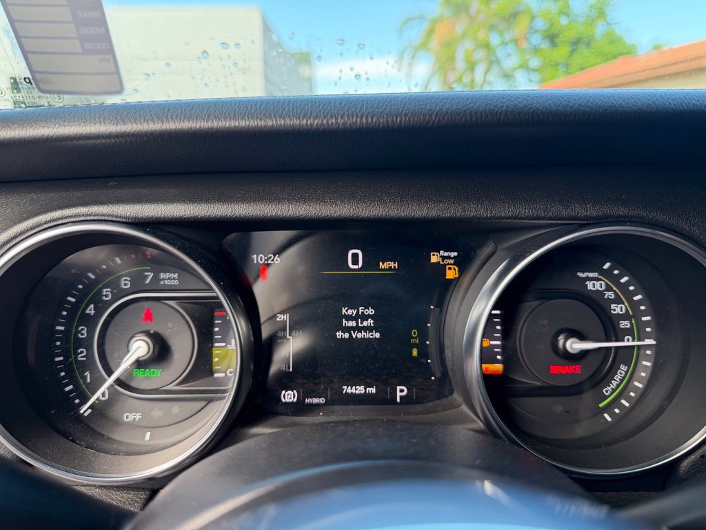 Used 2023 Jeep Wrangler Unlimited Sahara AWD/4WD image 22
