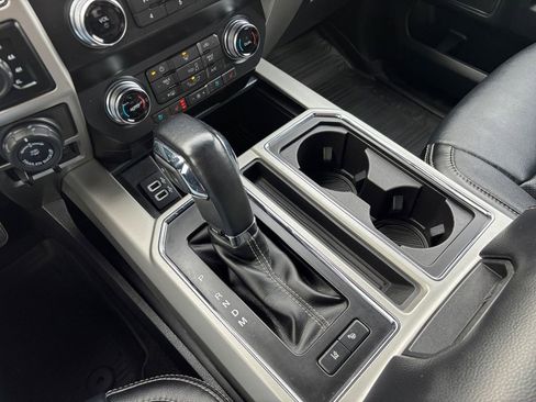 Used 2019 Ford F150 Lariat w/ Equipment Group 502A Luxury image 21