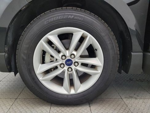 Used 2016 Ford Edge SEL image 31