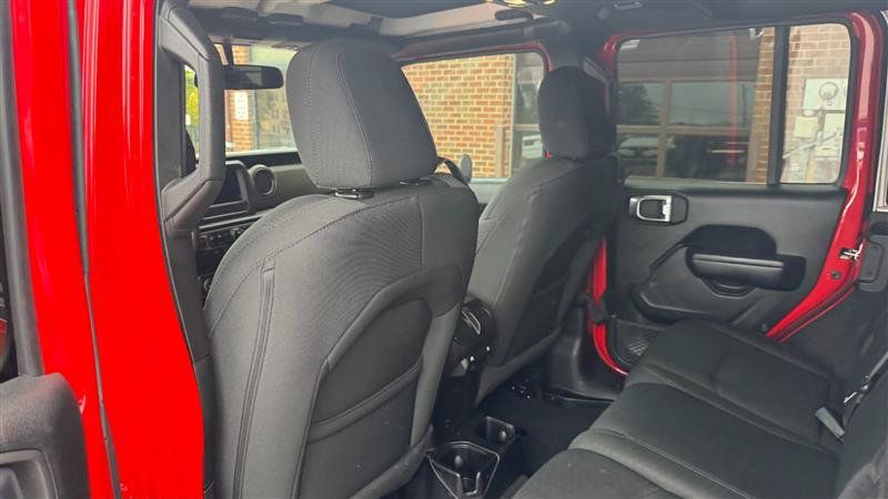Used 2021 Jeep Wrangler 4WD Unlimited Sport image 16