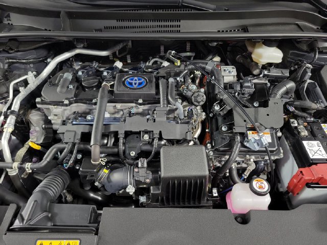 Used 2024 Toyota Corolla SE w/ SE Package FWD image 13