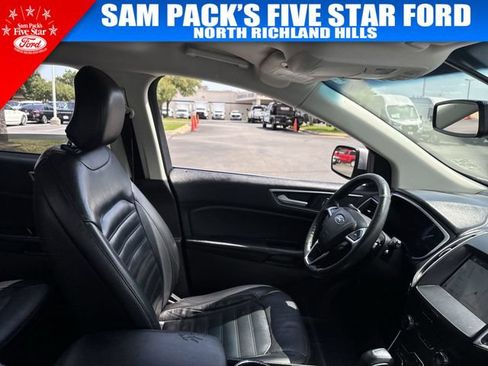 Used 2016 Ford Edge SEL w/ Equipment Group 201A FWD image 18