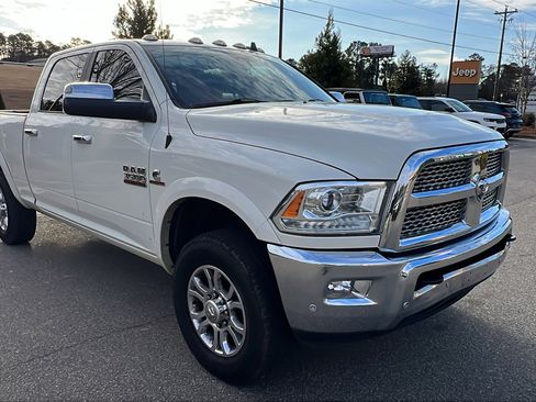 Used 2018 RAM 3500 Laramie image 5