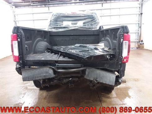 Used 2019 Ford F350 Lariat w/ Lariat Ultimate Package image 8