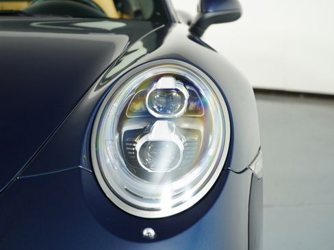 Used 2016 Porsche 911 Turbo S image 29