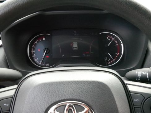 Certified 2025 Toyota RAV4 XLE AWD/4WD image 21