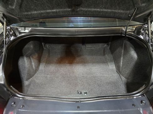 Used 2016 Dodge Challenger SRT w/ Technology Group image 28