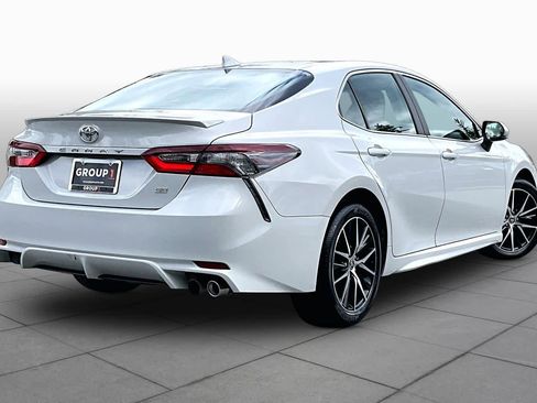Used 2024 Toyota Camry SE FWD image 13