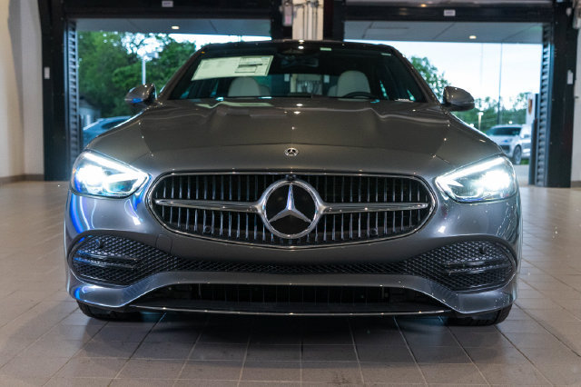Used 2026 Mercedes-Benz C 300 4MATIC Sedan image 2