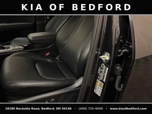 Used 2026 Kia Sportage EX FWD image 13