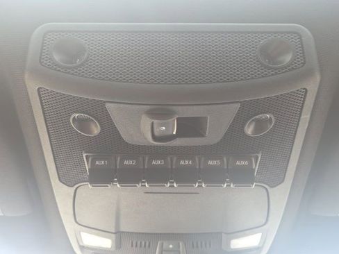 Used 2018 Ford F150 Raptor w/ Equipment Group 802A Luxury image 25