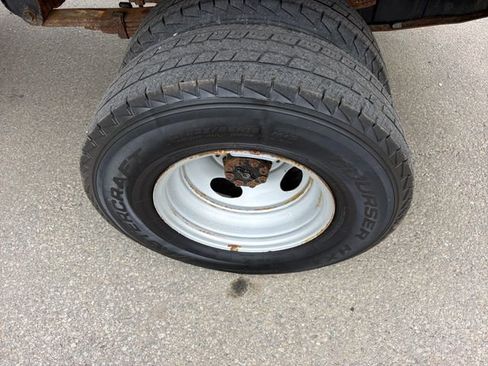 Used 2003 Ford F350 XL AWD/4WD image 22