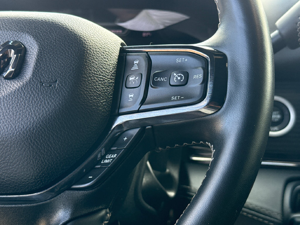 Used 2024 RAM 3500 Limited w/ Night Edition AWD/4WD image 28